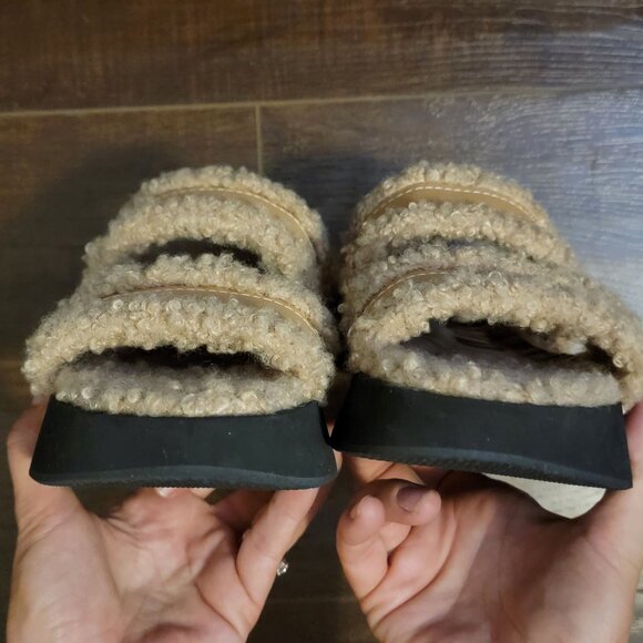NEW STAUD Siesta Sandals Womens 9 Slides Faux Shearling Beige Platform Designer - Picture 4 of 11